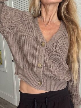 a new day Taupe Cropped Knit Button-Front Cardigan M